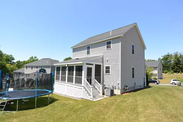 Clinton, MA 01510,15 Eileen Ave