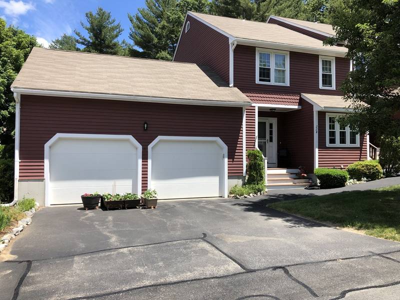 224 Laurelwood Dr #224, Hopedale, MA 01747