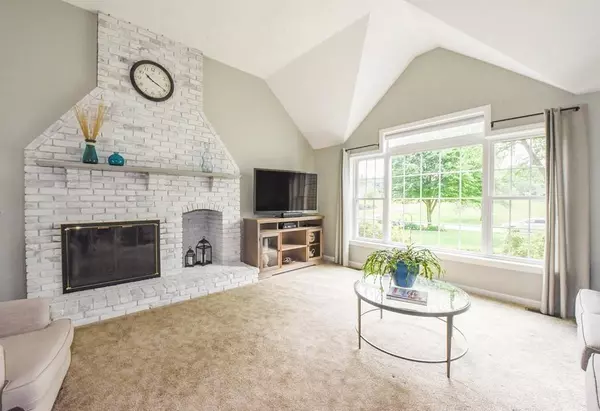 Groton, MA 01450,5 Fawn Terrace