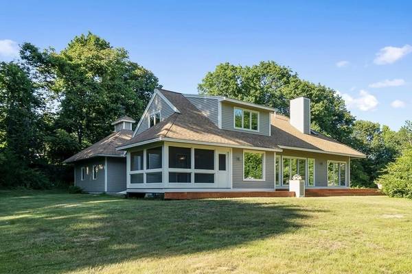 57 Meetinghouse Lane, Boxborough, MA 01719