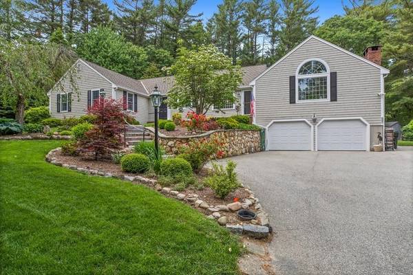 242 Brigantine Circle, Norwell, MA 02061