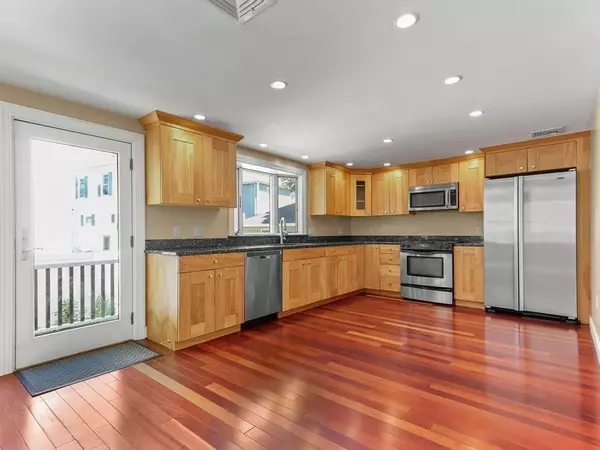 Arlington, MA 02474,63A Lafayette St