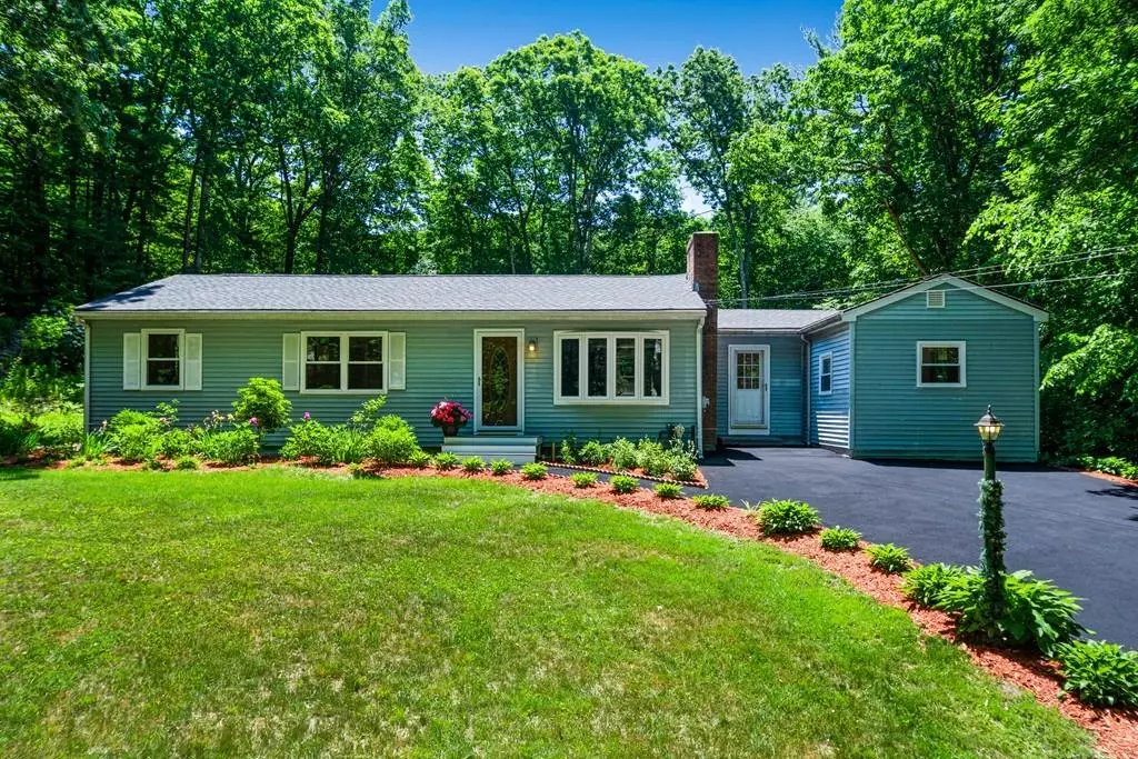 Acton, MA 01720,141 School St