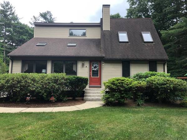 3 Amanda Rd, Freetown, MA 02702