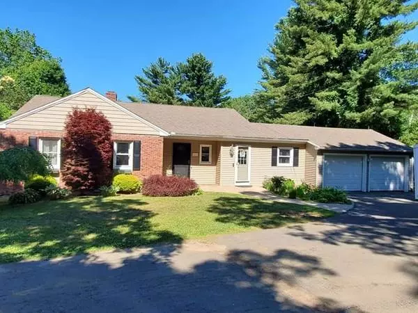 322 Prospect St, East Longmeadow, MA 01028