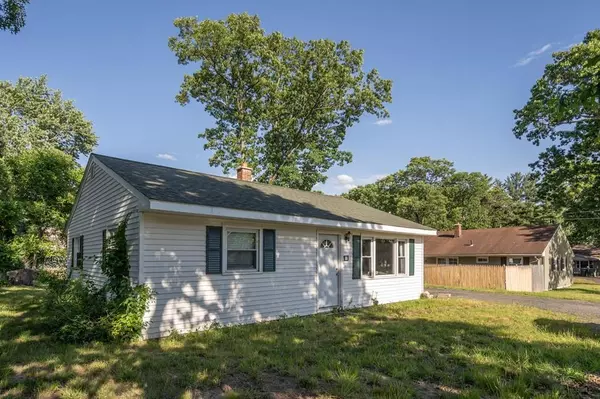 Springfield, MA 01109,819 Bradley Road