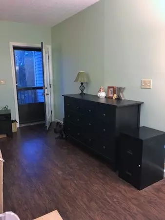 18-24 River St #2, Hudson, MA 01749