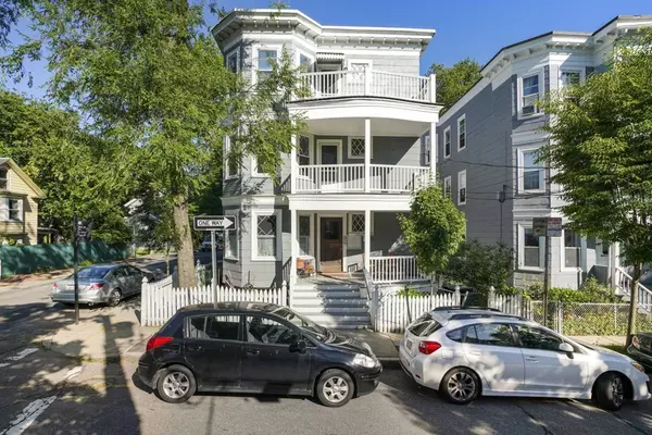 2 Newton St #2, Cambridge, MA 02139