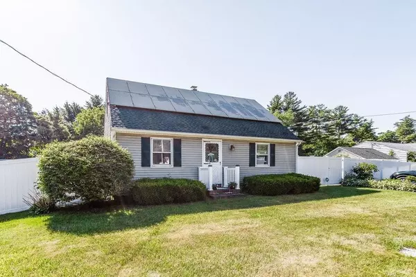 489 Cooley St, Springfield, MA 01128
