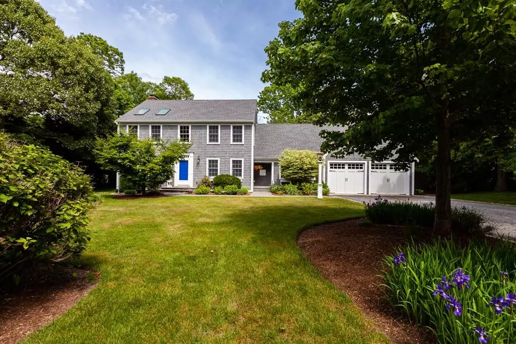 Brewster, MA 02631,84 Mates Way