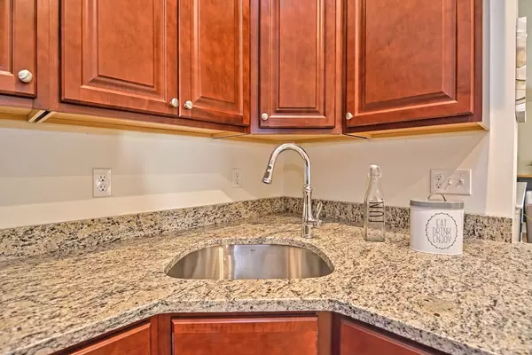 Paxton, MA 01612,38 Village Road #38