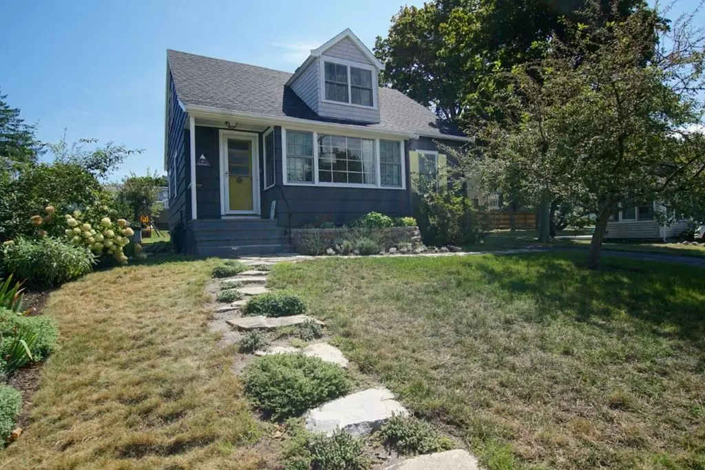 Rockport, MA 01966,20 Smith Rd