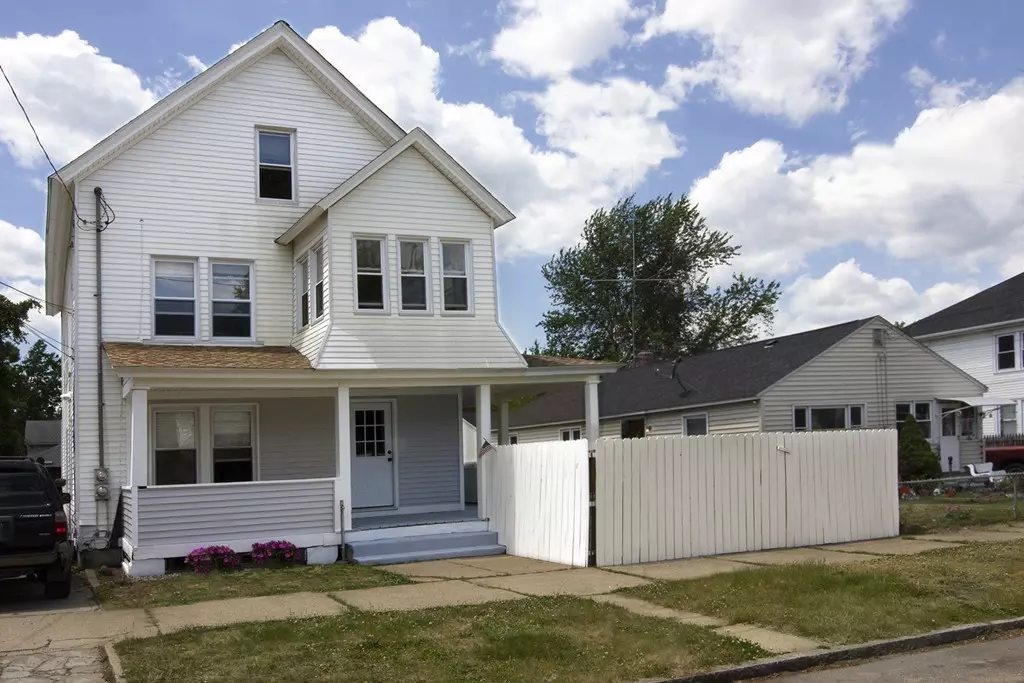 Springfield, MA 01151,38/40 Beauregard St