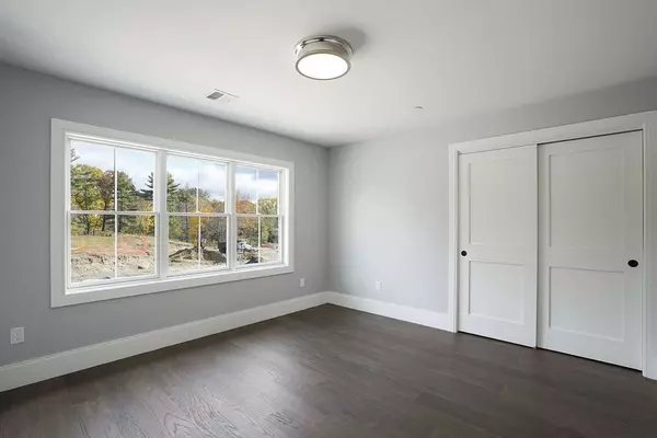 Sherborn, MA 01770,32 Southfield Lane #32