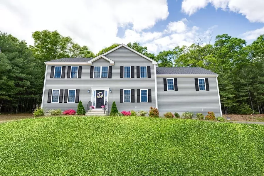 17 Twin Pond Circle, Millville, MA 01529