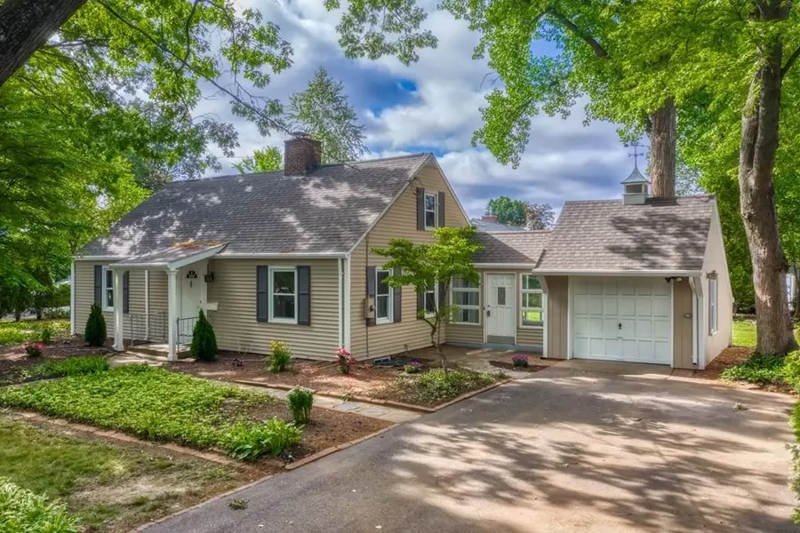 155 S Branch Pkwy, Springfield, MA 01118