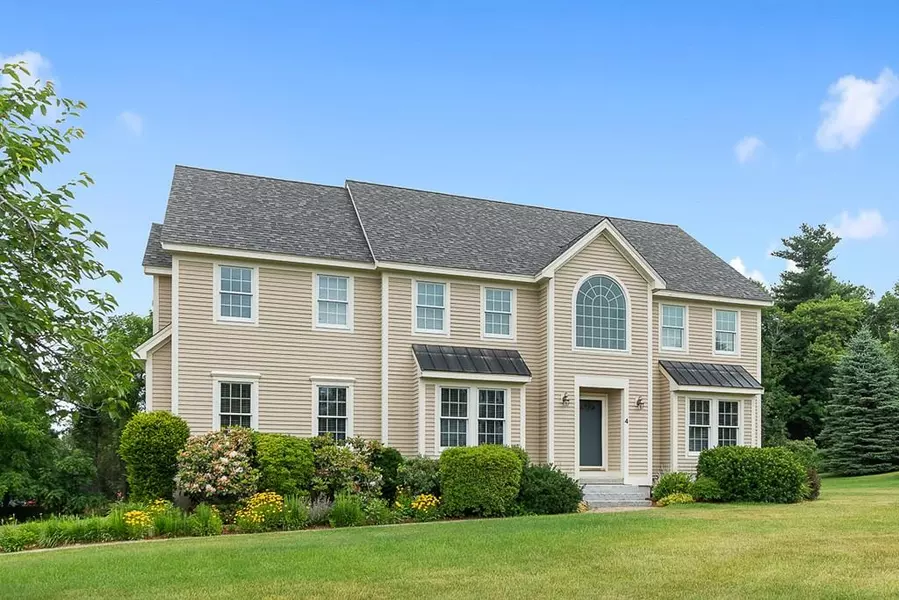 4 Swanson Lane, Westford, MA 01886