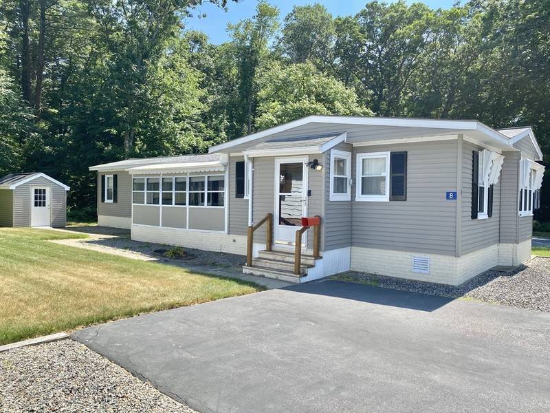 8 Shady Lane, Plainville, MA 02762