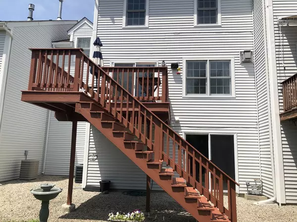 Abington, MA 02351,909 Thayer St #909