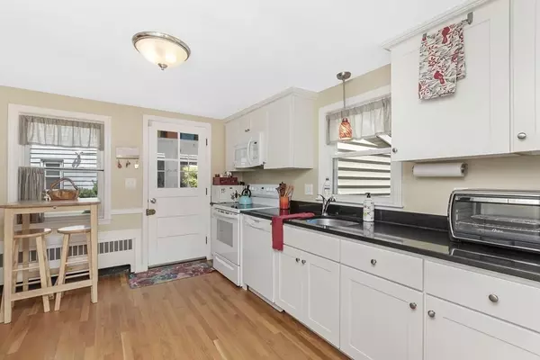 Milton, MA 02186,61 Brook Rd