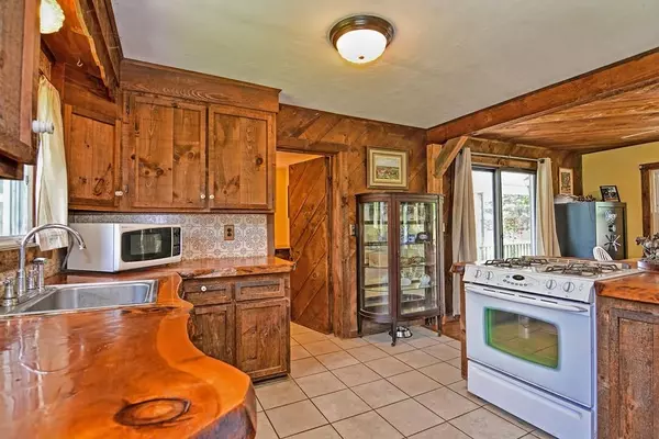 Plainville, MA 02762,291 South Street