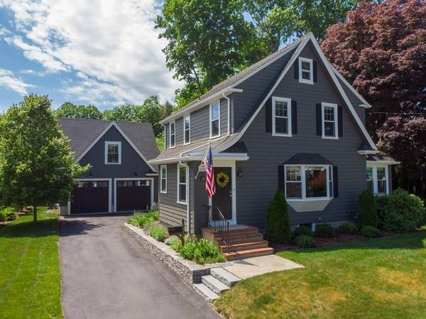 15 Fitchdale Ave, Bedford, MA 01730