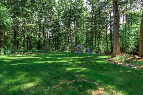 Sharon, MA 02067,31 Moose Hill St