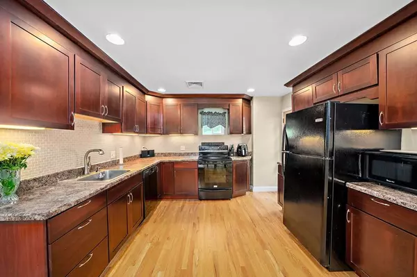 East Bridgewater, MA 02333,16 Metzler Rd