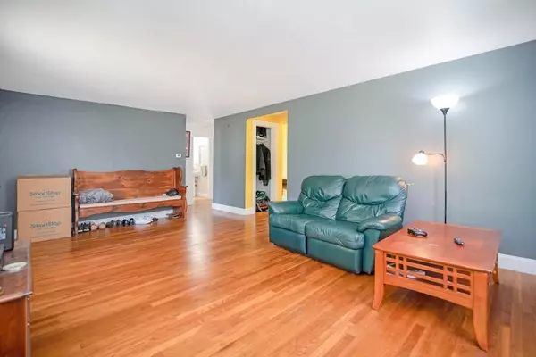West Springfield, MA 01089,34 Sheridan Ave.