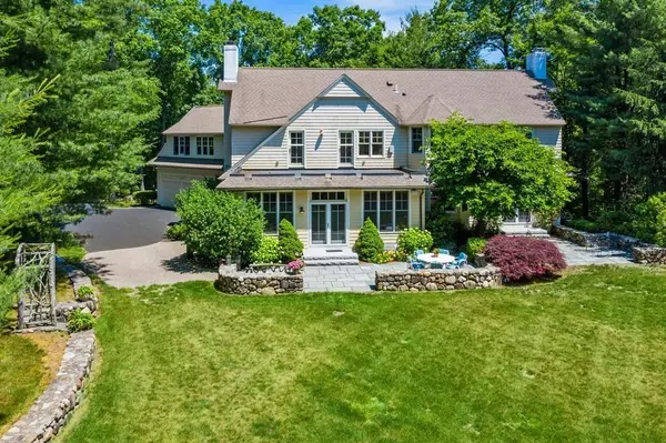 3 Drumlin Rd, Weston, MA 02493