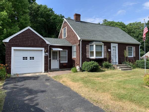 34 Lovering Street, Medway, MA 02053