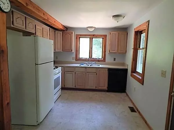 Northfield, MA 01360,615 Gulf Road