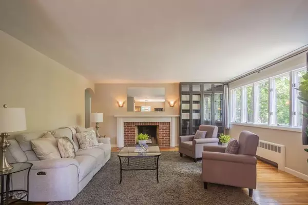 Arlington, MA 02474,30 James St