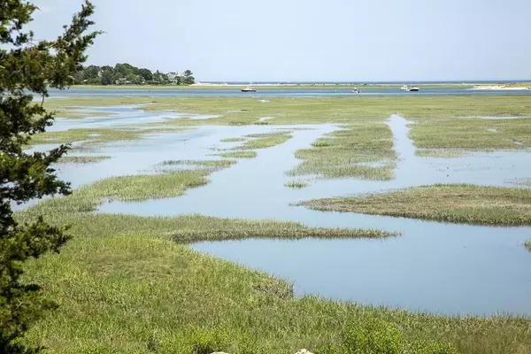 Marshfield, MA 02050,42 Damons Point Circle