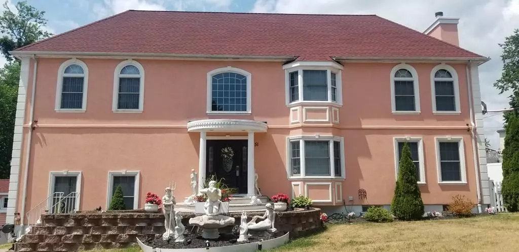 Saugus, MA 01906,51 Basswood Avenue