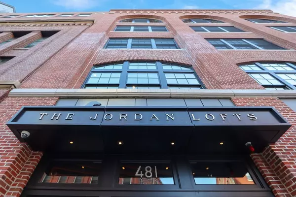 481 Harrison Ave #PHB, Boston, MA 02118