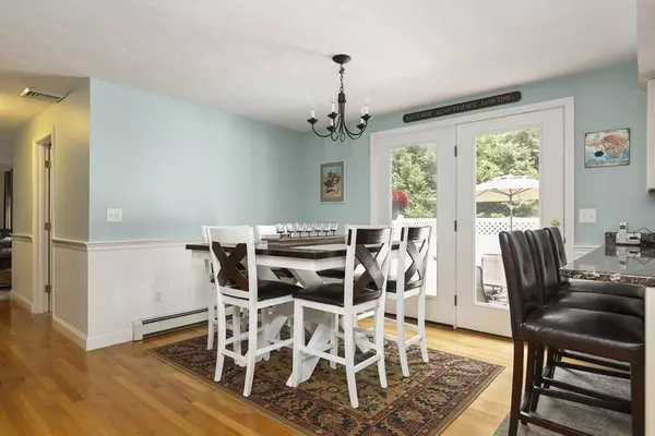 Rochester, MA 02770,7 Higginson Lane