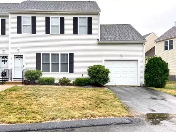 35 Jessica Circle #35, Pembroke, MA 02359