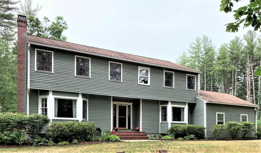 21 Winding Valley Road, Hollis, NH 03049