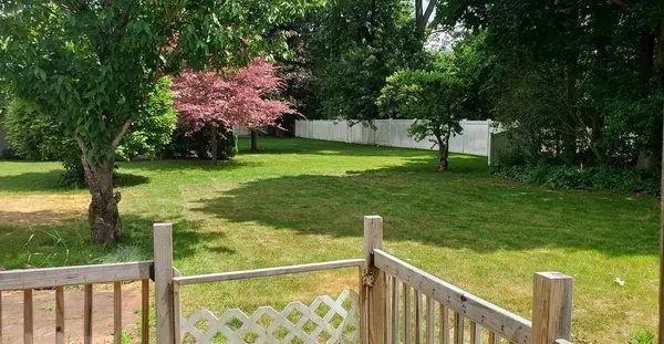 Agawam, MA 01001,34 Washington Avenue