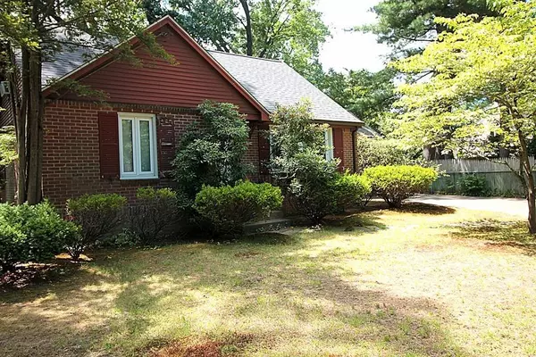 Springfield, MA 01109,11 Carnarvon Cir