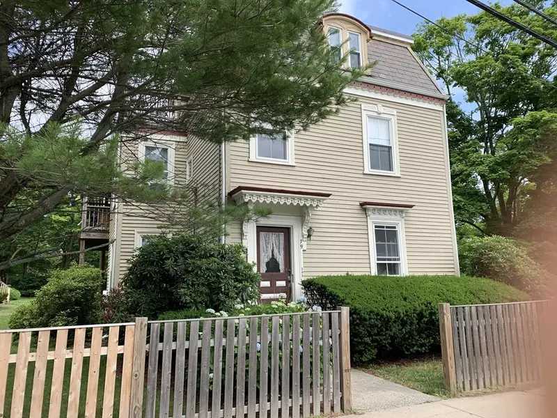 79 Central Street #1, Ipswich, MA 01936