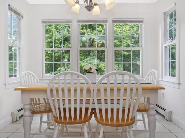 Abington, MA 02351,19 Carriage Hill Drive