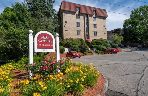 159 Franklin St #C4, Stoneham, MA 02180