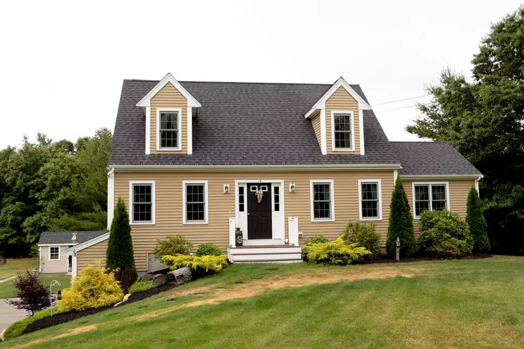 Halifax, MA 02338,14 Bayberry Lane