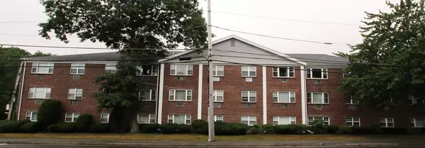 270 Main Street #12, North Reading, MA 01864