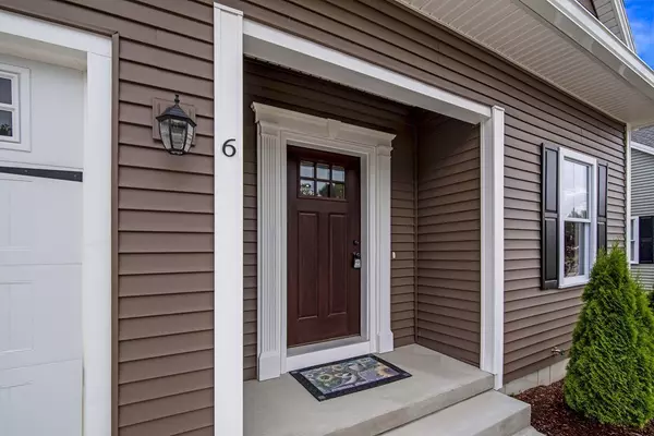 West Springfield, MA 01089,6 St. Andrews Way #6