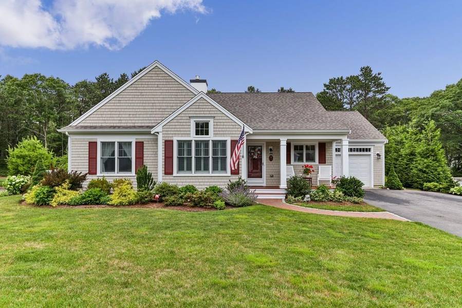 180 Pheasant Hill Cir, Barnstable, MA 02635