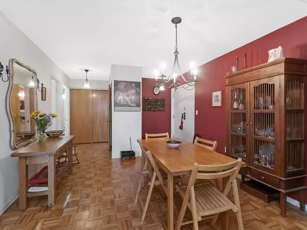 Cambridge, MA 02140,2130 Massachusetts Ave #8E