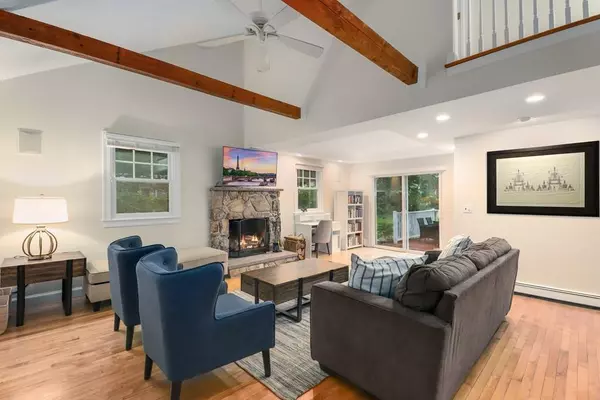 Duxbury, MA 02332,43 Priscilla Ave